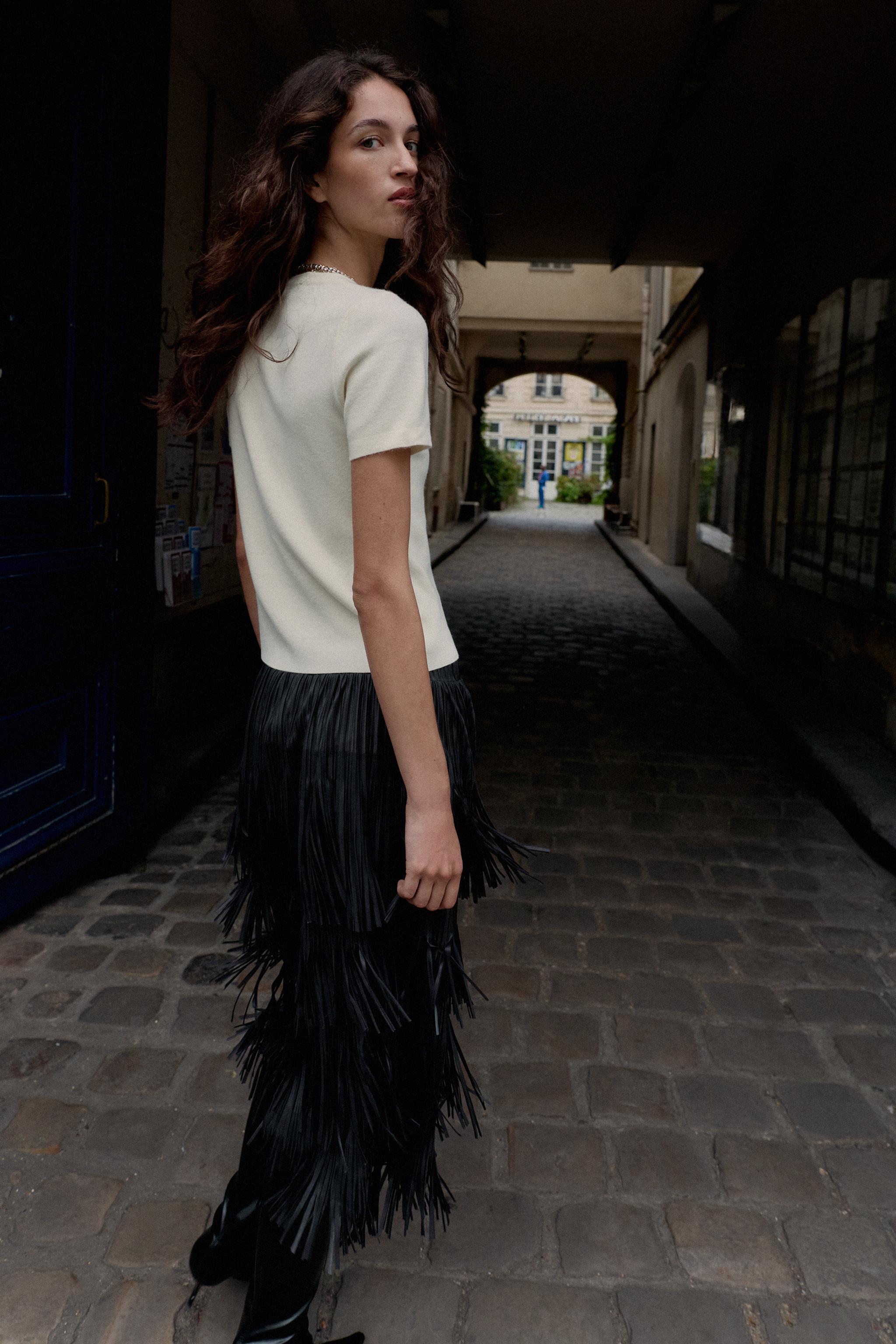 SHORT SLEEVE SOFT FEEL JUMPER